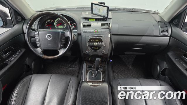 KG Mobility Rexton — interior