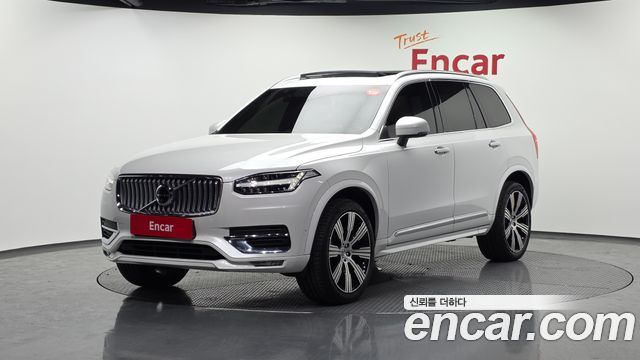 Volvo XC90 — exterior