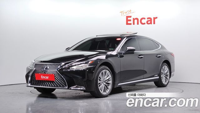 Lexus LS — exterior