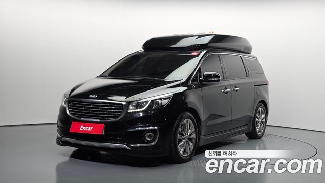 Kia Carnival — exterior