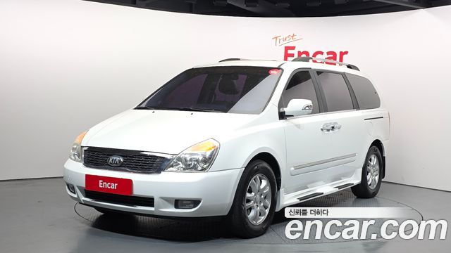 Kia Carnival — exterior