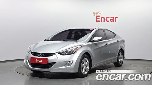 Hyundai Avante — exterior