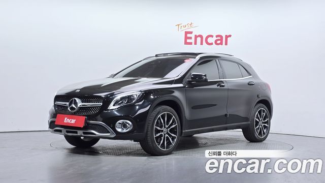 Mercedes-Benz GLA-Class — exterior