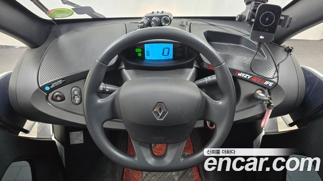 Renault Korea Twizy — interior
