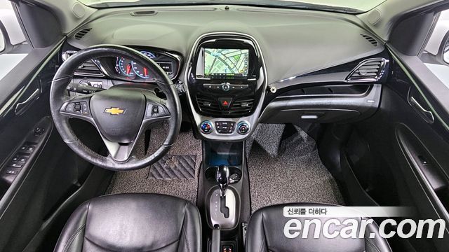 Chevrolet Korea Spark — interior