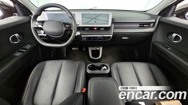 Hyundai IONIQ 5 — interior