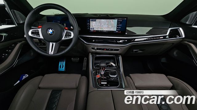 BMW X5M — interior