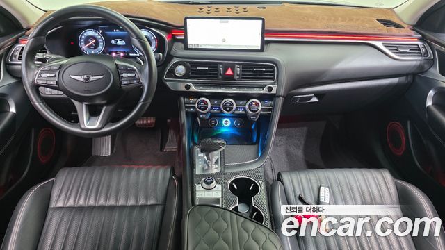 Genesis G70 — interior