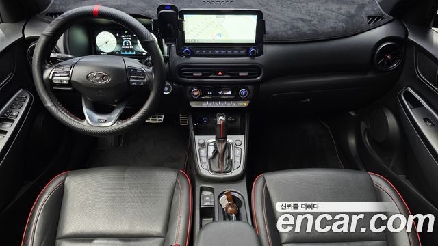 Hyundai Kona — interior
