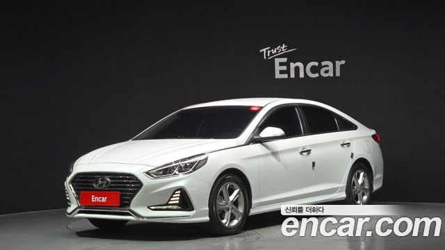 Hyundai Sonata — exterior