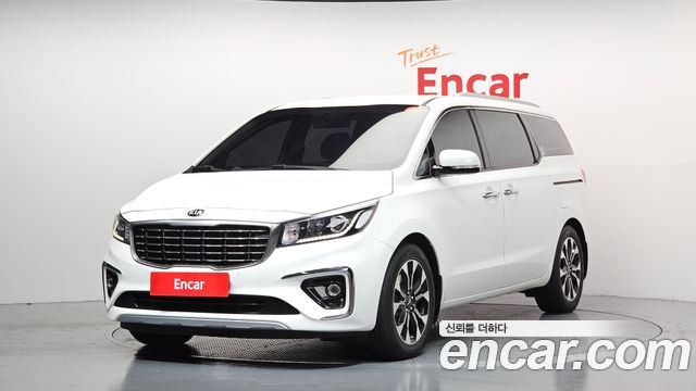 Kia Carnival — exterior