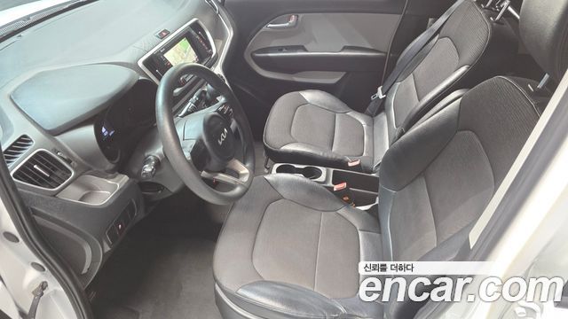 Kia Ray — interior