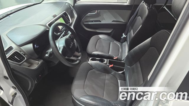 Kia Ray — interior