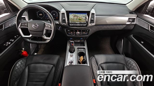 KG Mobility Rexton — interior