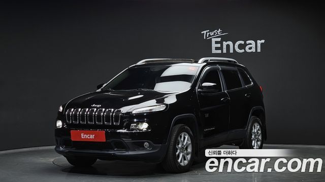 Jeep Cherokee — exterior