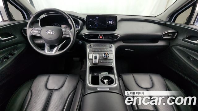 Hyundai Santa Fe — interior