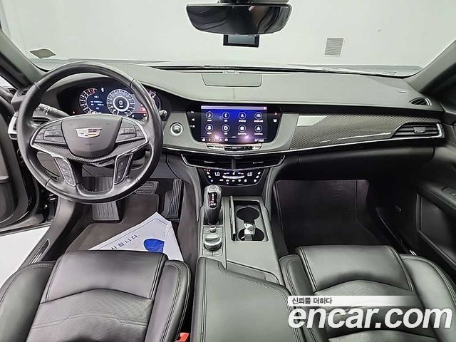 Cadillac CT6 — interior