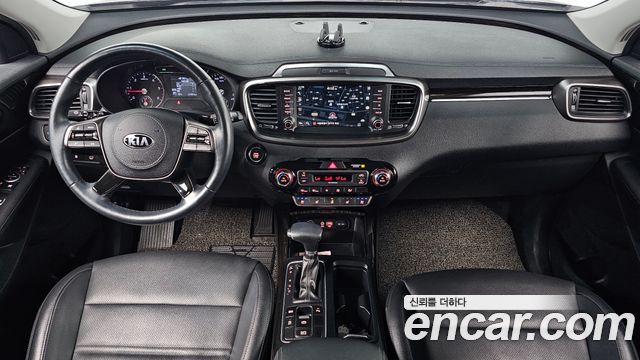 Kia Sorento — interior