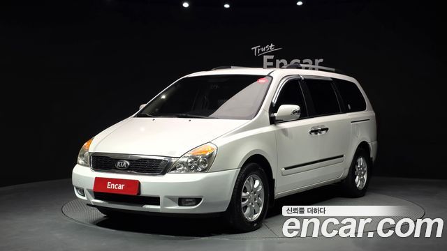 Kia Carnival — exterior