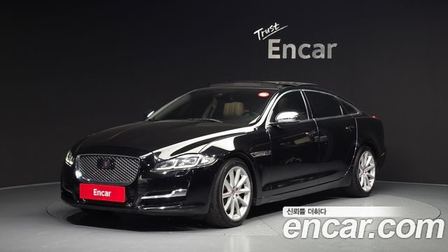 Jaguar XJ — exterior