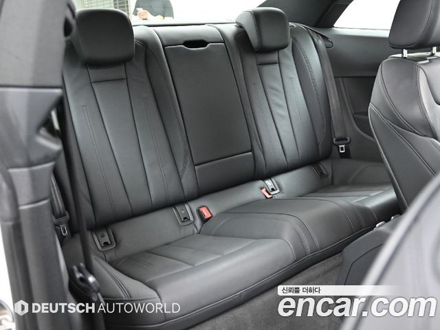 Audi A5 — interior