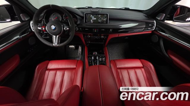 BMW X6 M — interior