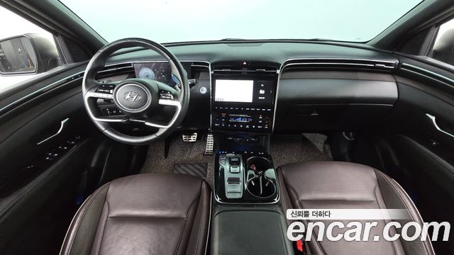 Hyundai Tucson — interior