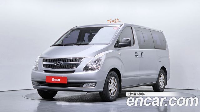 Hyundai Starex — exterior