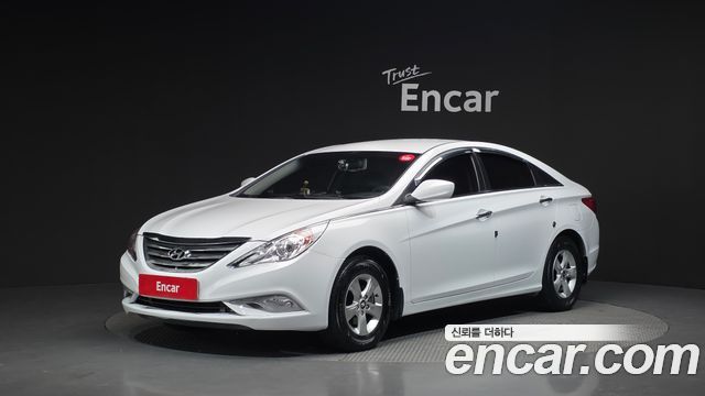 Hyundai Sonata — exterior