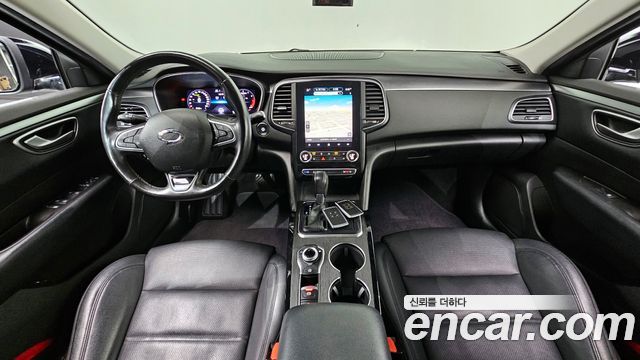Renault Korea SM6 — interior