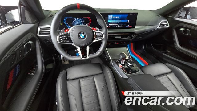 BMW M2 — interior