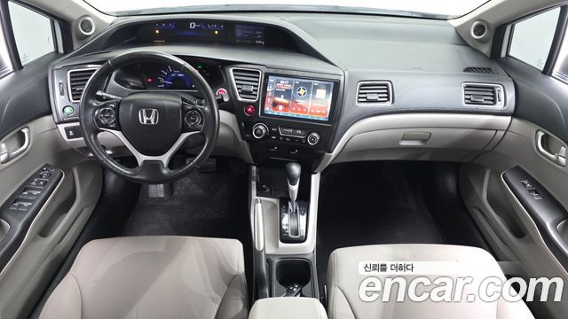 Honda Civic — interior