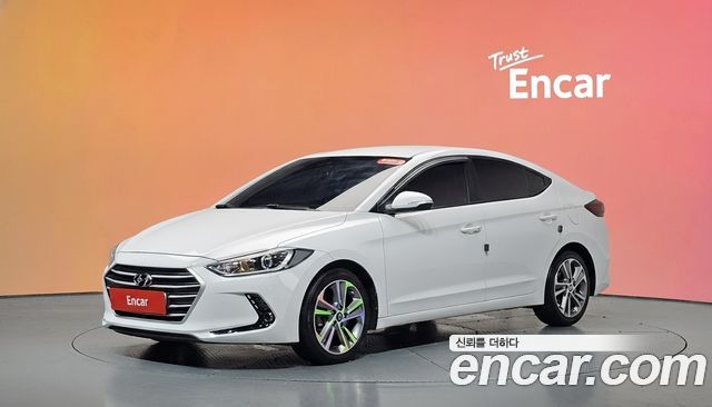 Hyundai Avante — exterior