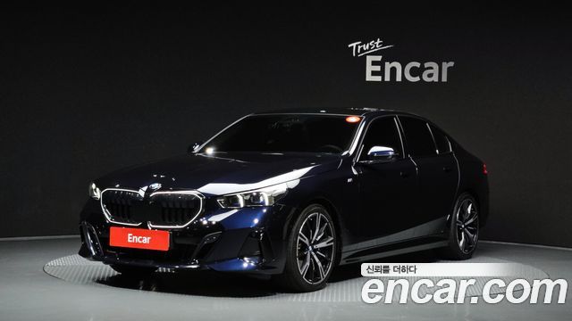 BMW 5 Series — exterior