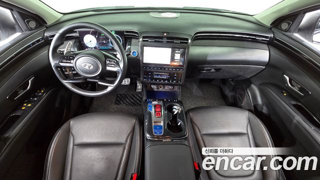 Hyundai Tucson — interior