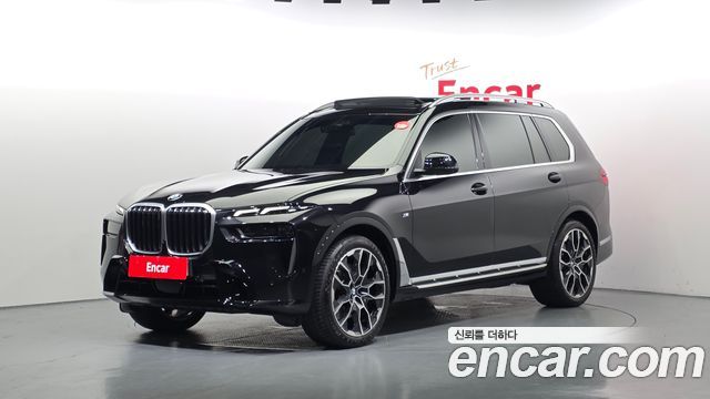 BMW X7 — exterior