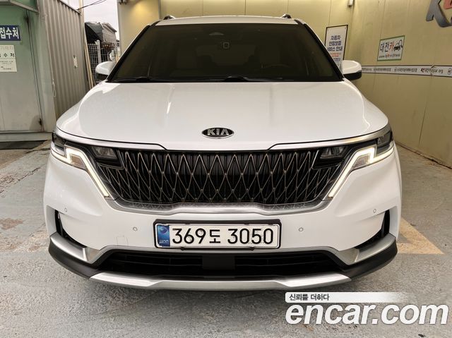 Kia Carnival — exterior