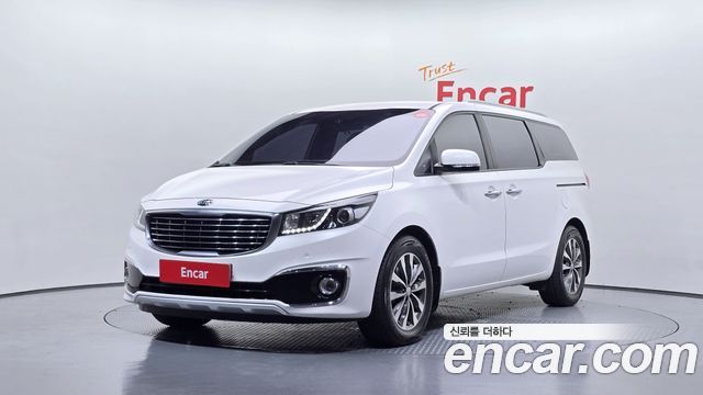 Kia Carnival — exterior