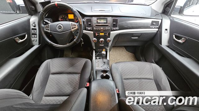 KG Mobility Korando — interior