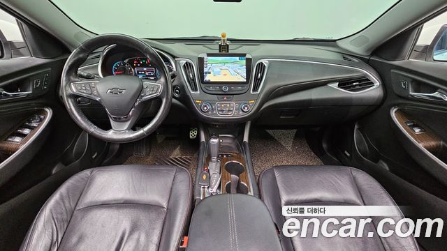 Chevrolet Korea Malibu — interior