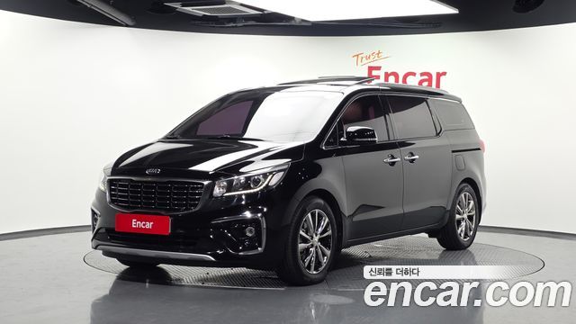 Kia Carnival — exterior