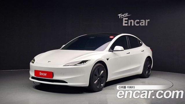 Tesla Model 3 — exterior