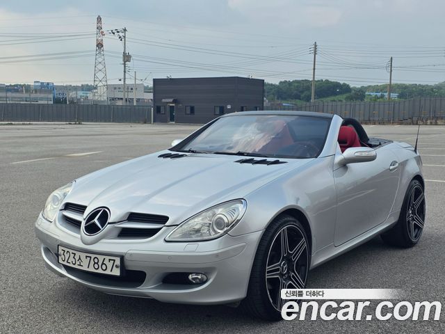 Mercedes-Benz SLK-Class