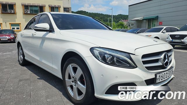 Mercedes-Benz C-Class — exterior