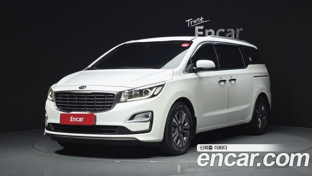 Kia Carnival — exterior