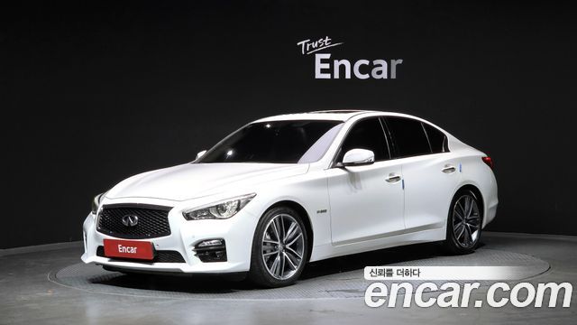 Infiniti Q50 — exterior