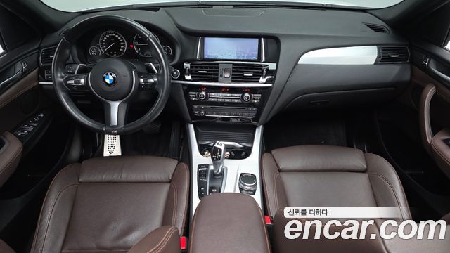 BMW X4 — interior