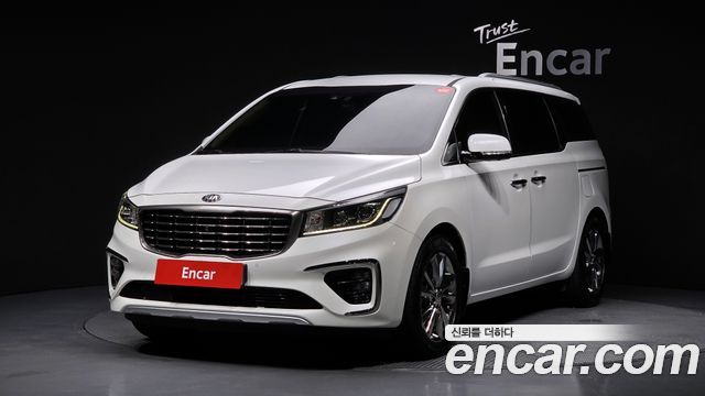 Kia Carnival — exterior