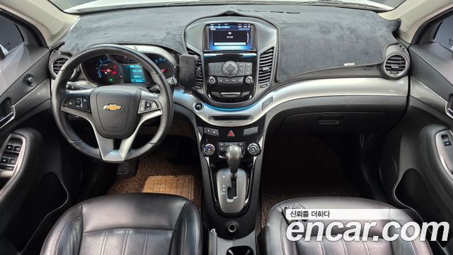 Chevrolet Korea Orlando — interior