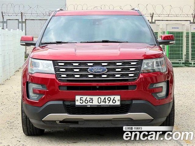 Ford Explorer — exterior